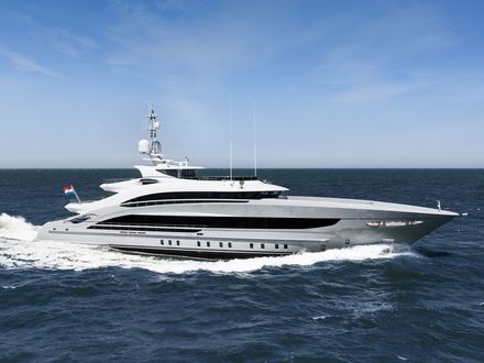 Omaha Superyacht